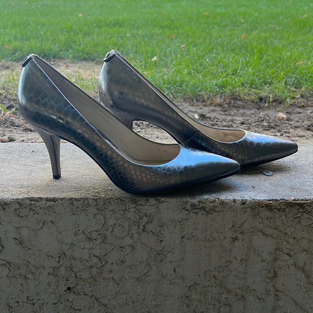 Michael Kors Silver Alligator Print Kitten Heels